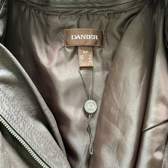 NWOT Danier Brown Leather Jacket Moto 80s Y2K High Collar Cinched Waist - Picture 9 of 17